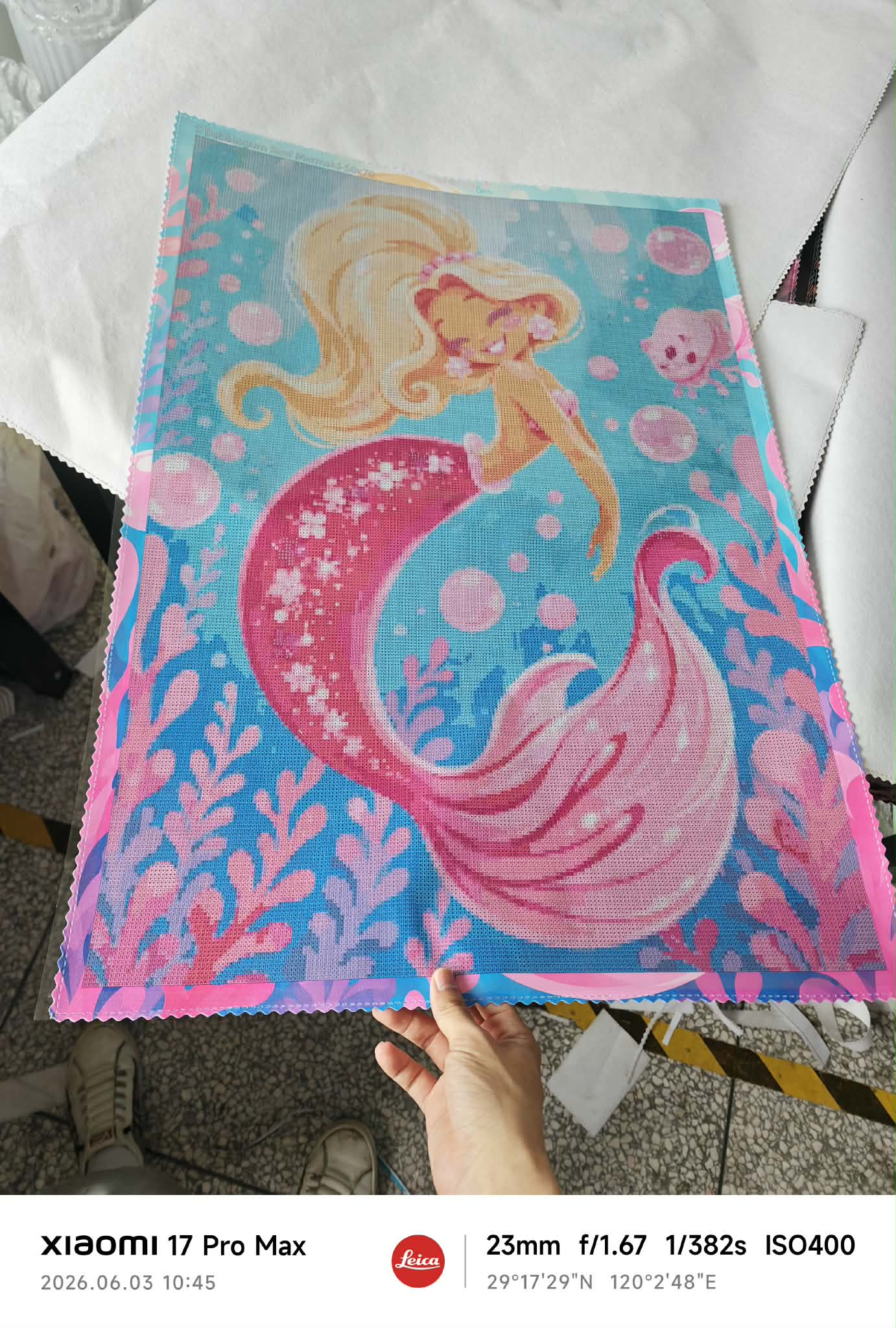 Bubblegum Reef Mermaid- Diamond Art Kit (50x70cm, Square Drill)