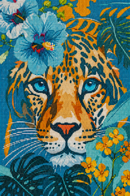Jungle Jewel Leopard- Diamond Art Kit (40x60cm, Square Drill)
