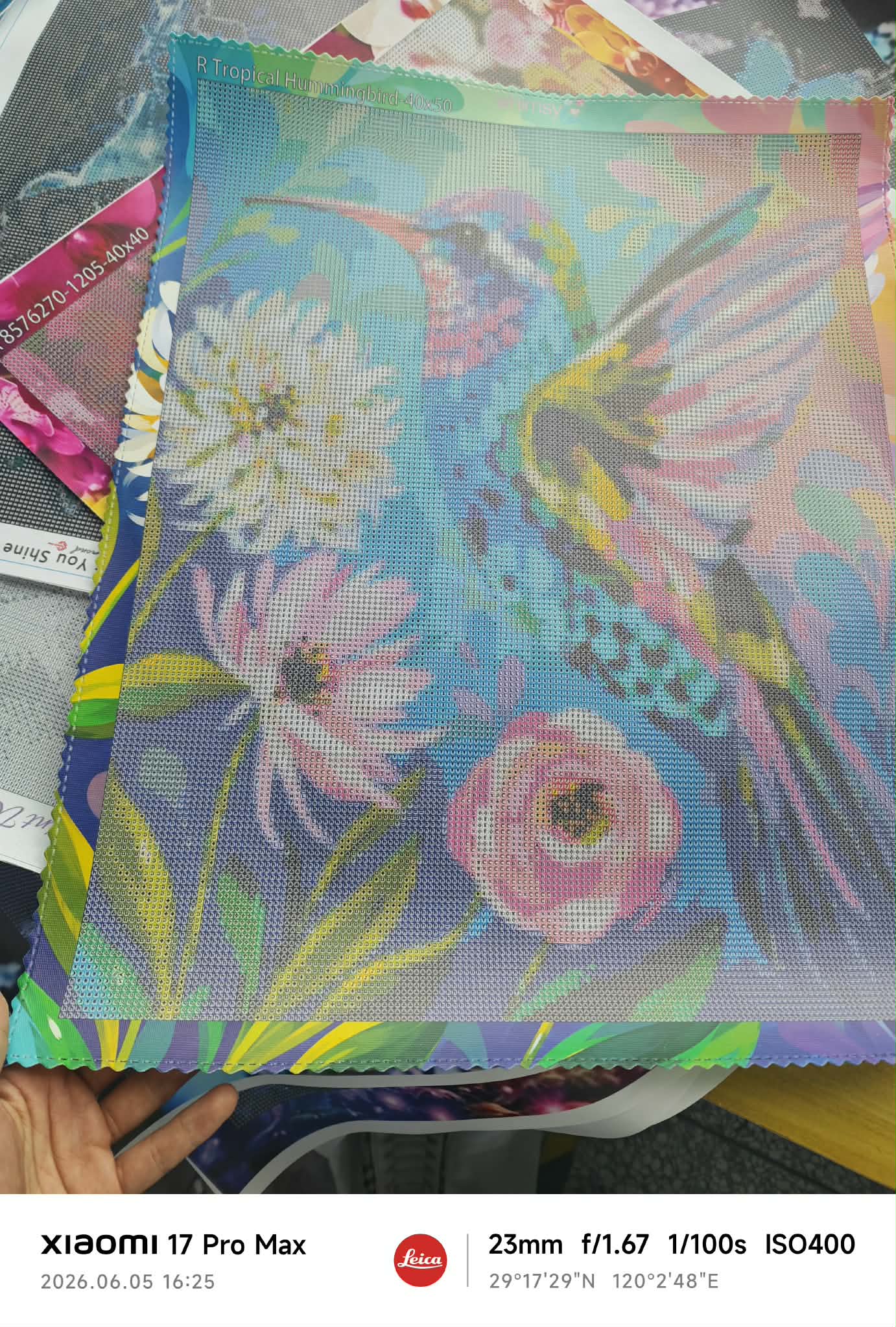Tropical Hummingbird- Diamond Art Kit (40x50cm, Round Drill)