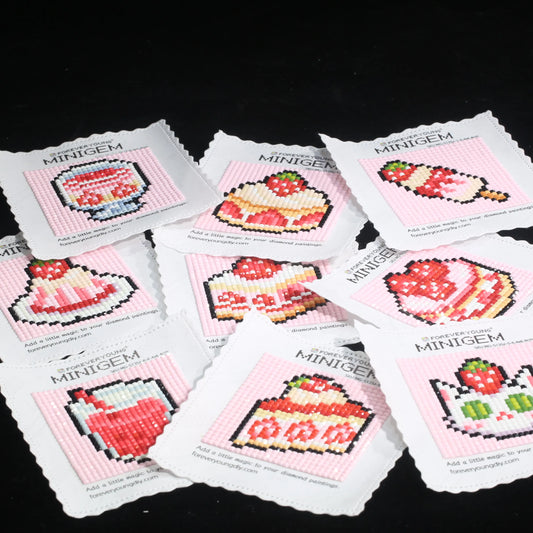 Sparkle Minis Strawberry Sweets 6.4 cm × 6.4 cm 5D DIY Resin Square Diamond Painting Kit - 6-Piece Mini Sweet Treat Mosaic Set
